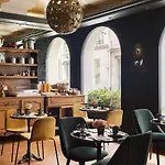 Ξενοδοχείο New Republique - Ex Albert's 4*