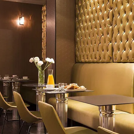 New Republique - Ex Albert's Hotel