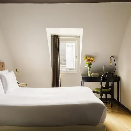 New Republique - Ex Albert's Hotel Paris