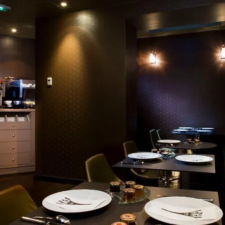 New Republique - Ex Albert's
