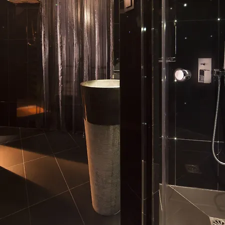 New Republique - Ex Albert's Париж