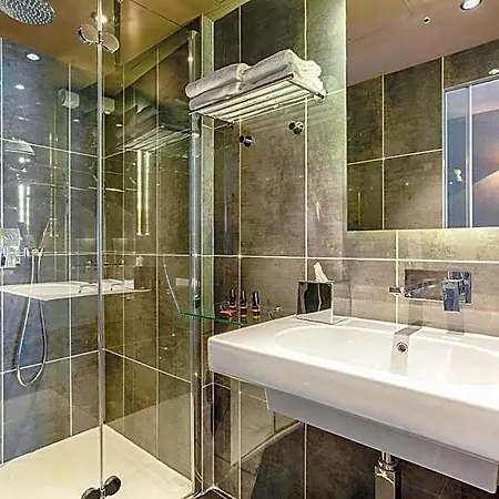 New Republique - Ex Albert's Hotel Paris