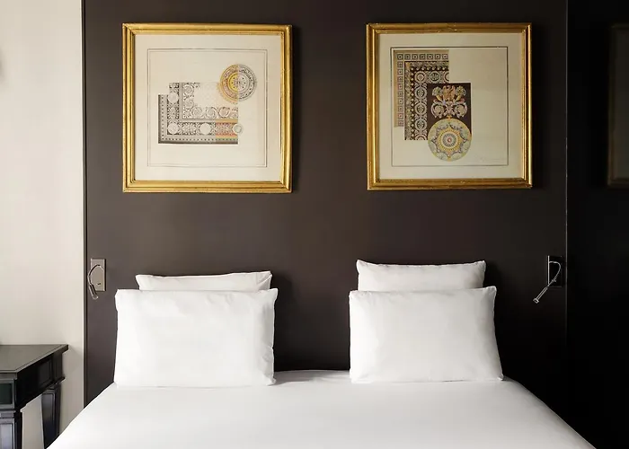 New Republique - Ex Albert's ホテル 4*