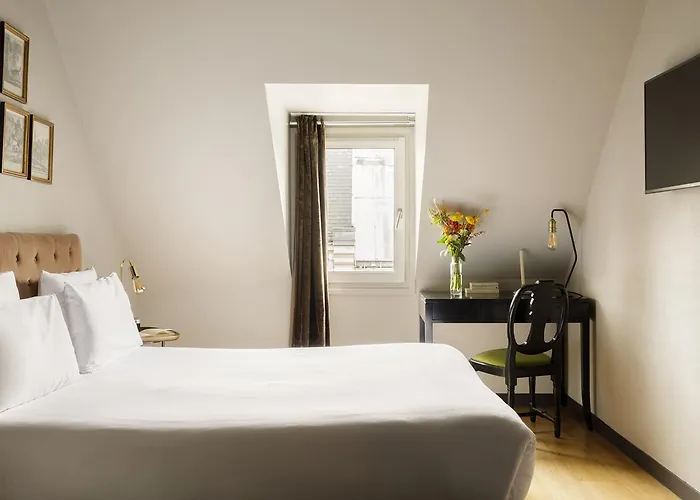 New Republique - Ex Albert's Hotel Paris