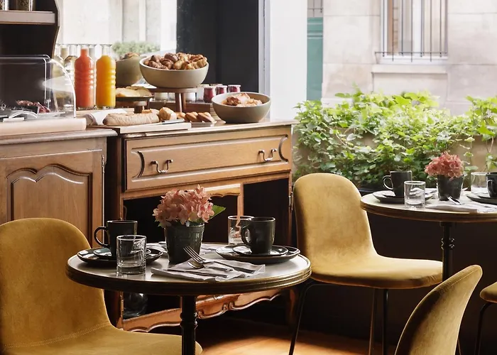 ホテル New Republique - Ex Albert's