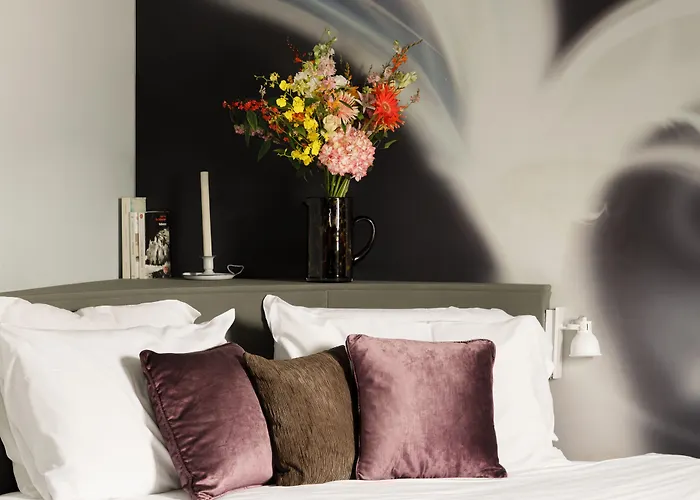 ホテル New Republique - Ex Albert's 4*