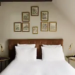 New Republique - Ex Albert's Hotel Parijs