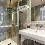 New Republique - Ex Albert's Hotel