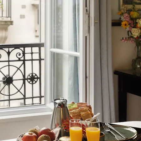New Republique - Ex Albert's Hotel 4*